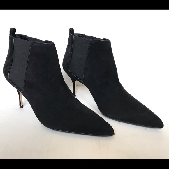 Manolo Blahnik Shoes - Manolo Blahnik Dildi Pointy Toe Boots Black Suede